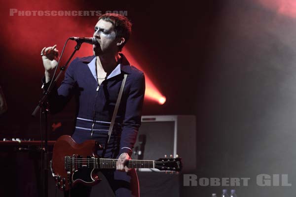 MILES KANE - 2018-10-04 - PARIS - La Cigale - 